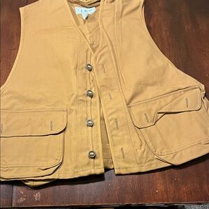 L.L. Bean Brown hunting vest